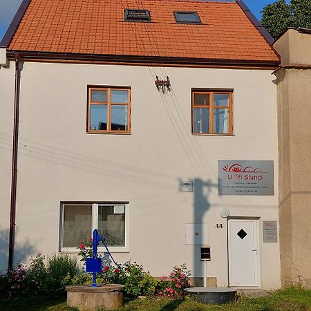Apartmany U Tri Slunci Hroubovice Exterior foto